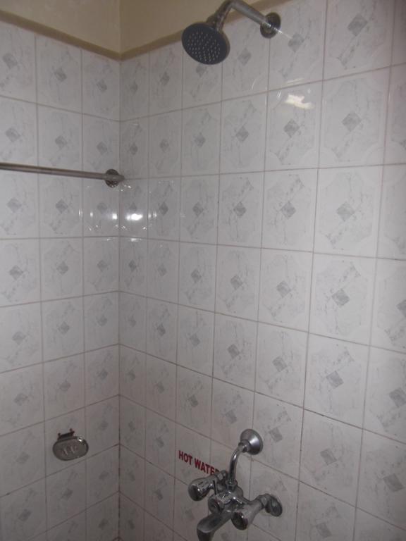 פונה Hotel Ravikant חדר תמונה