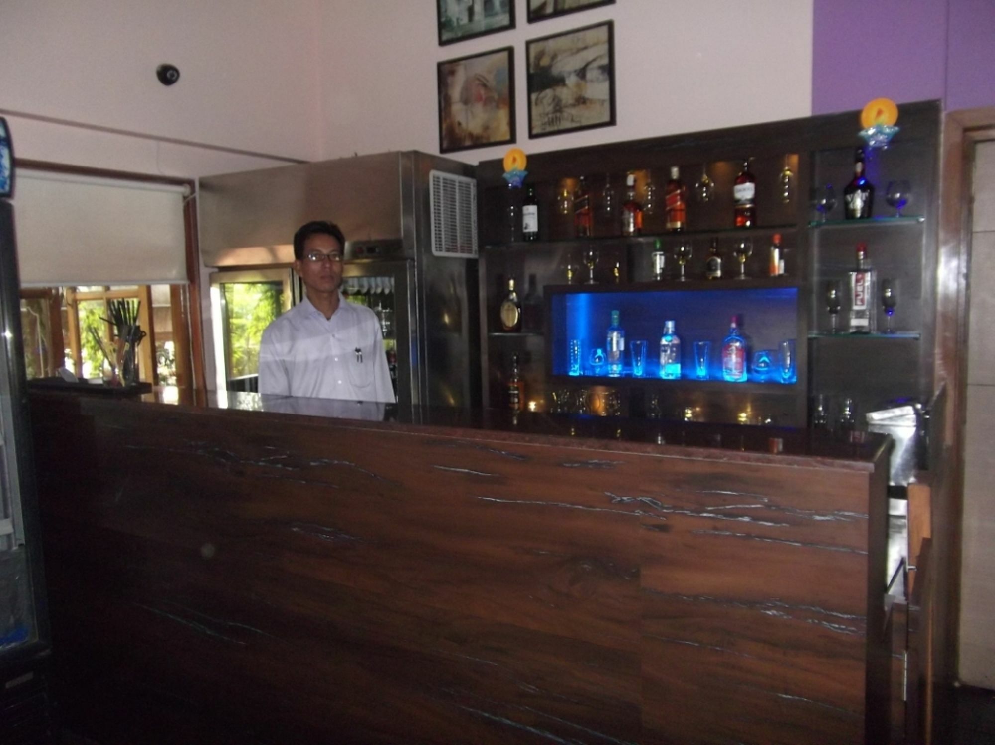פונה Hotel Ravikant מראה חיצוני תמונה